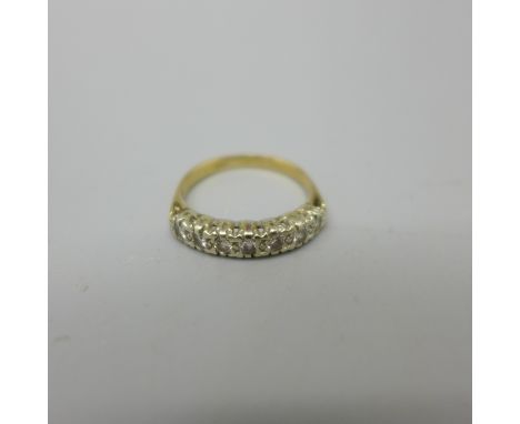 A 9ct gold and diamond ring, 2.1g, N 