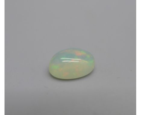 An unmounted cabochon opal, 1.66cts 