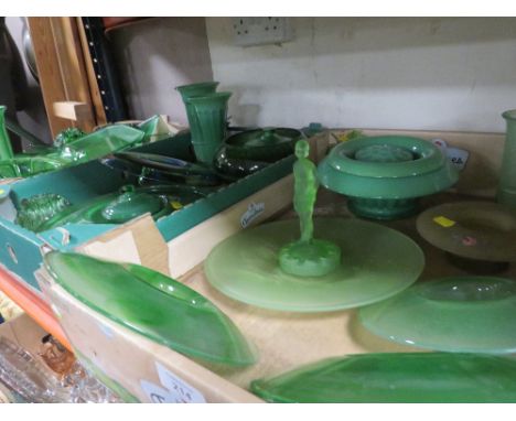 THREE TRAYS OF VINTAGE PRESSED AND OTHER GREEN GLASS 