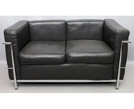 Lounge-Sofa (Zweisitzer) im Bauhaus-Stil. Stahlrohrgestell mit schwarzer Lederpolsterung. Gepflegter Zustand. Ohne Hersteller