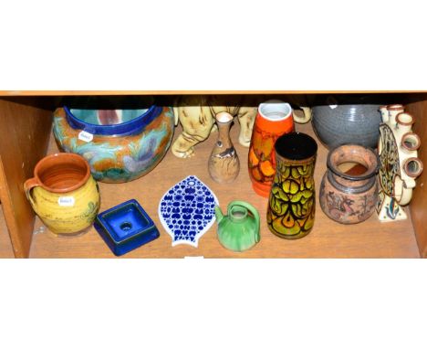 A group of 20th century ceramics and studio pottery including Poole etc 