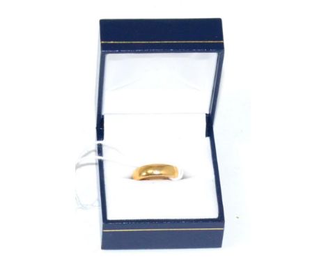 A 22ct gold band ring, finger size K, 6.0g