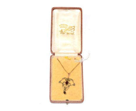 An Edwardian seed pearl and garnet necklace, cased 