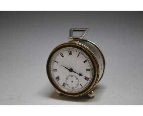A SMALL HALLMARKED SILVER TRAVEL CLOCK BY ZIMMERMAN - BIRMINGHAM 1919, A/F, Dia 4.5 cm
