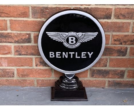 Modern Cast Aluminium Bentley Display StandMake: Contact AuctioneerModel: Contact AuctioneerYear: 0Mileage: 0VIN: Contact Au
