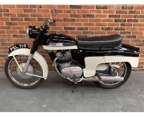 1961 Norton Navigator 350ccMake: Norton Model: Navigator Year: 1961Mileage: 3720VIN: 99179Configuration: Right Hand DriveRegi