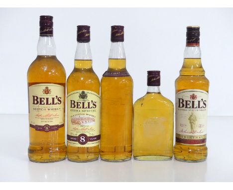 1 litre bt Bells 8YO Whisky 40% sl bs 2 70-cl bts Bells 8YO Whisky 40% 1 missing label sl bs 1 37.5 cl bt Bells 8YO Whisky 40