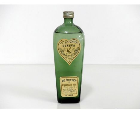 1 believed 26 2/3 fl oz bt De Kuyper Hollands Gin 69° proof believed 1950's bottling