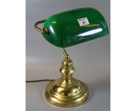 Reproduction green glass and brass bankers desk lamp.(B.P. 21% + VAT) 