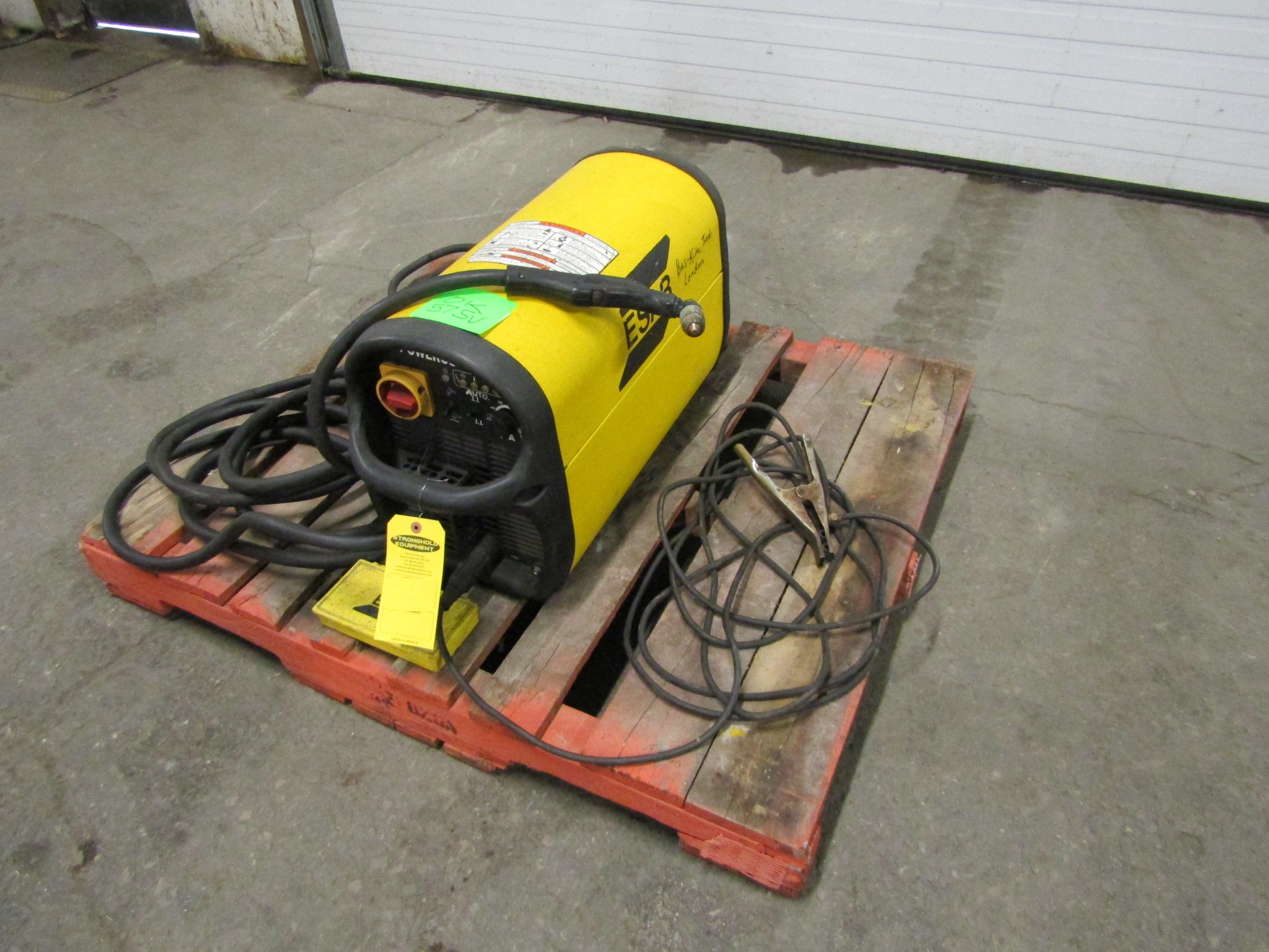 Esab Portable Plasma Cutter Powercut 1500 with Plasma Gun Cuts 1