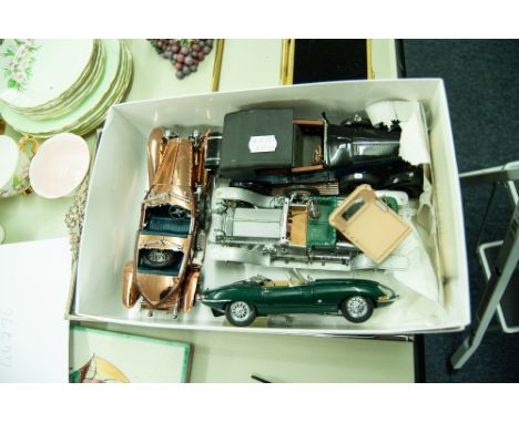 FOUR FRANKLIN MINT METAL SCALE MODEL CARS INCLUDING 1939 ROLLS ROYCE PHANTOM 1 CABRIOLET DE VILLE (4) 