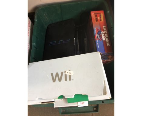 BOX CONT. PS2 CONSOLE, PS2 GAMES, Wii GAME