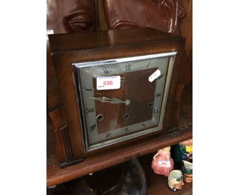 WESTMINSTER CHIME OAK MANTEL CLOCK