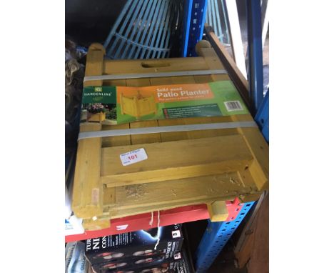 2 WOOD PLANTER KITS