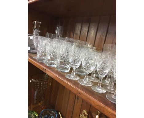 DECANTER AND A SELECTION OF GLASSES