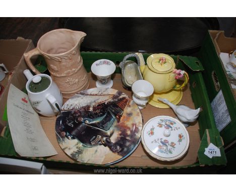A quantity of china including Grimwades teapot on stand, Arthur Woods jug, Kutani Crane dressing table pot, Wedgwood steam tr