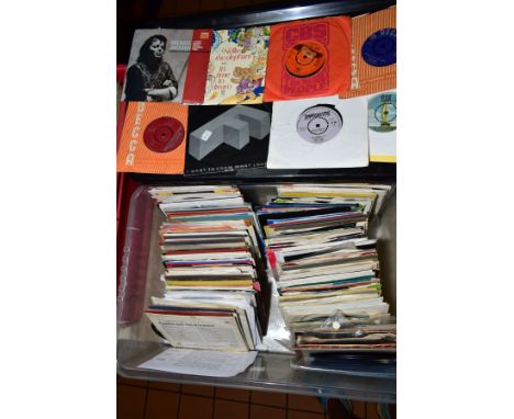 A TRAY CONTAINING OVER TWO HUNDRED 7'' SINGLES INCLUDING Freddie and the Dreamers, The Congregation, Long John Baldrey, The K