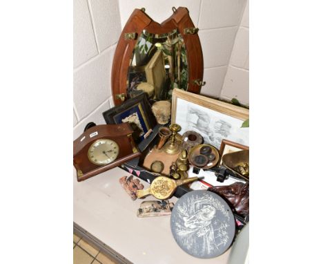 A BOX OF METALWARES AND A WALNUT FRAMED HORSESHOE SHAPED WALL MIRROR, the mirror fitted with coat hooks and the box containin