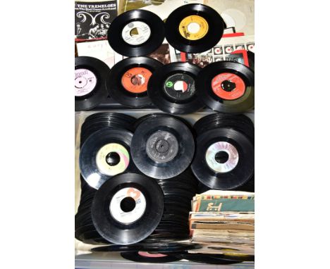 A TRAY CONTAINING OVER THREE HUNDRED UNSLEEVED 7'' SINGLES, including Them, The Who, Jethro Tull, Wizzard, Small Faces, The B