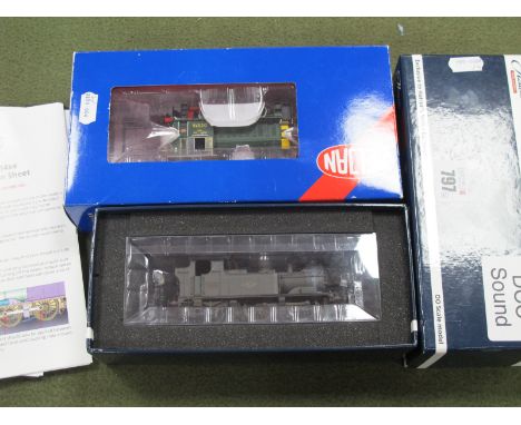 Two 'OO' Gauge/4mm Boxed 0-6-0 Locomotives, a Heljan Ref 2501 Class 05 shunter, BR green, R/No D2578 good u/t condition fitte