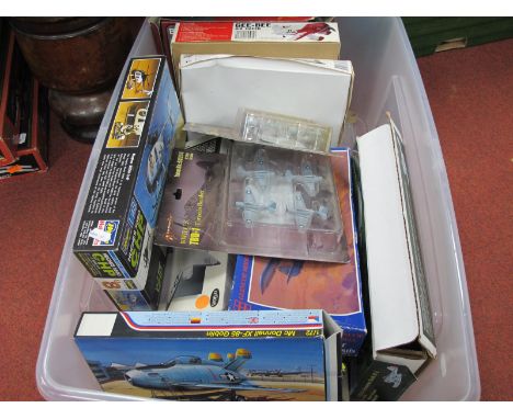 A collection of Plastic Model Kits by Glencoe Models, AMT, Lindberg, Tamiya, MPM and Other, including Hasegawa 1:48 Hughes 50