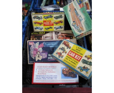 Five Boxed Vintage Plastic Model Kits, comprising of Aurora Kit No 684-89 20 ton van trailer truck, LS Baby Pistol Beretta M1