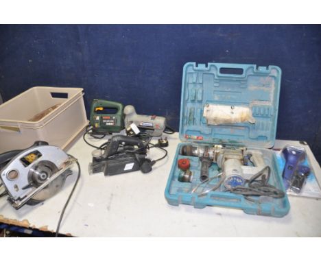 A COLLECTION OF POWERTOOLS to include a Einhell LE-BH 850/1 impact drill, JCB PD215331 circular saw, Wickes SKU505007 jigsaw,