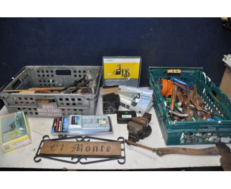 TWO TUBS OF NEW AND VINTAGE TOOLS to include Record 1 vice, UNIROSS universal battery charger, Maplin soldering kit, Chloride