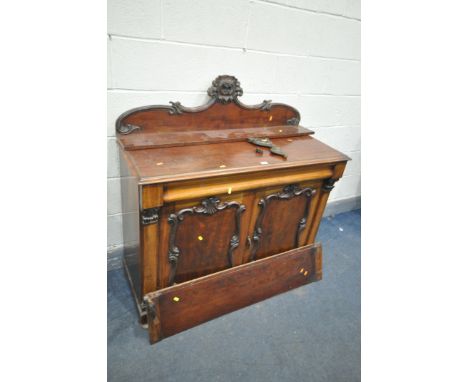 A VICTORIAN MAHOGANY SIDEBOARD, with a raised back and shelf, single long drawer and double cupboard doors, width 114cm x dep