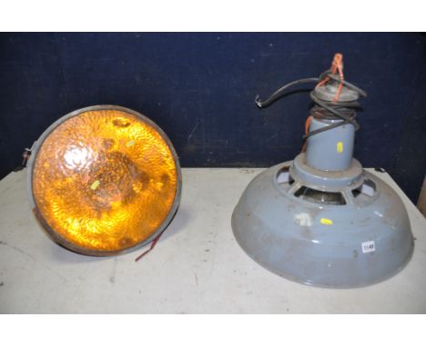 A VINTAGE BENJAMIN SAAFLUX LAMP (NO PLUG) along with another vintage lamp with orange glass (both UNTESTED)