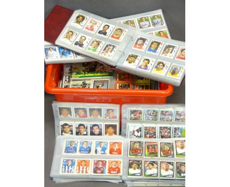 COLLECTOR'S CARDS - Football, Esso Olympics Action, Rugby, Baseball and others, a large collection of many hundreds by Panini