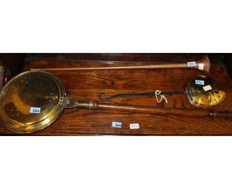 		A brass warming pan, chestnut roaster and a copper hunting horn
