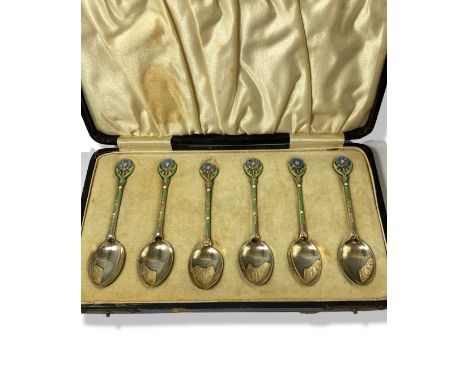 Set of 6 hallmarked Birmingham 1928 silver and enamel floral design spoons, weighing 46.76 grams in total 