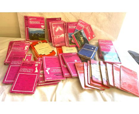 Selection of vintage road maps to include Minehead, Edinburgh, Reading etc 
