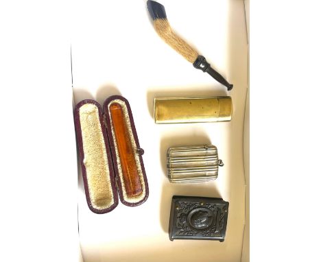 Tray of assorted items to include amber cheroot, vintage smokers pipe, match holders etc 