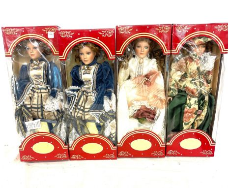4 Boxed vintage pot dolls 