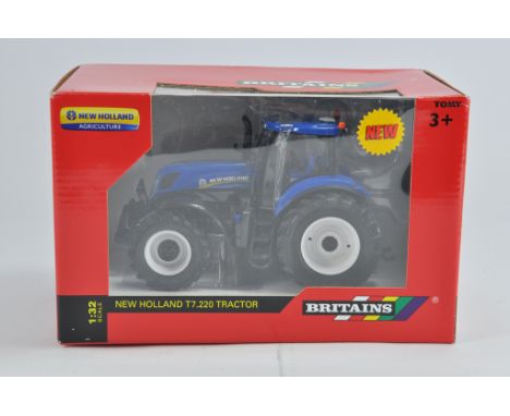Britains 1/32 New Holland T7.220 Tractor. M in E Box.