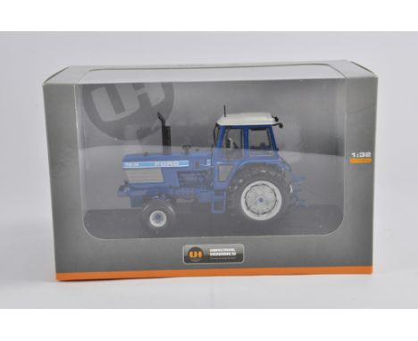 Universal Hobbies 1/32 Ford TW25 Tractor. 2WD. M in E Box.