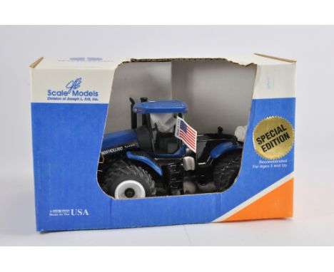 Scale Models 1/32 New Holland TJ450 Tractor. NM to M in VG Box.