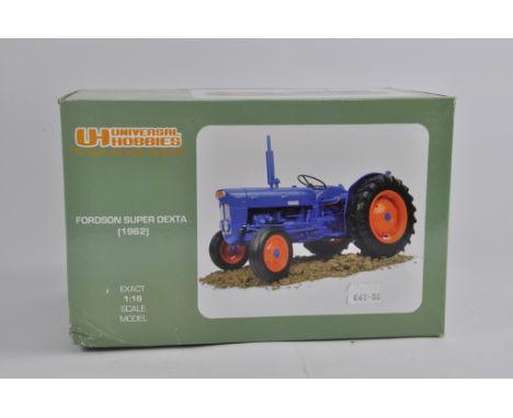 Universal Hobbies 1/16 Fordson Super Dexta 1962 Tractor. M in G Box.
