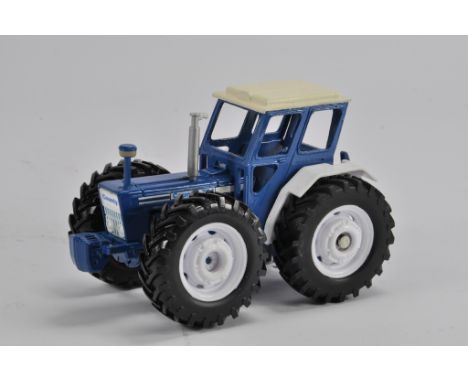 Britains Based 1/32 County 754 Tractor. E. 