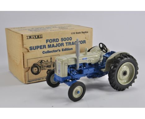 Ertl 1/16 Ford 5000 Super Major Tractor. NM to M in VG Box.