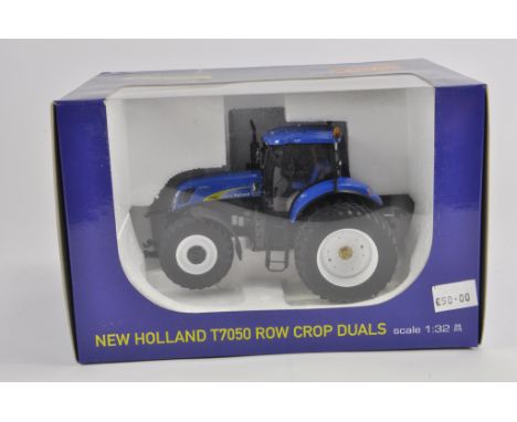 ROS 1/32 New Holland T7050 Row Crop Duals Tractor. M in E Nox.