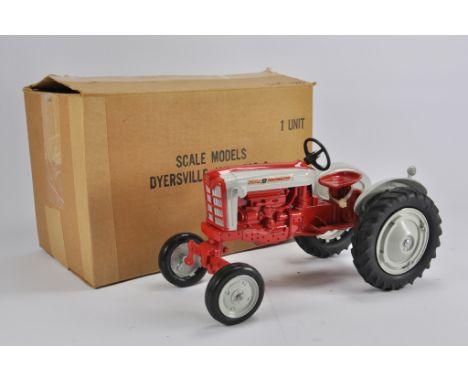 Scale Models 1/16 Ford 901 Powermater Tractor. Rare. NM to M in E Box.