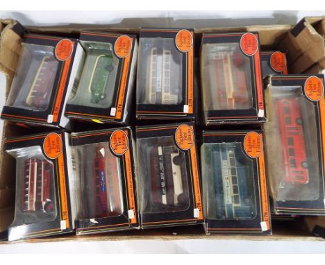 Diecast - 17 diecast model motor vehicles of buses by Exclusive First Editions all in 1:76 scale and all models appear mint i