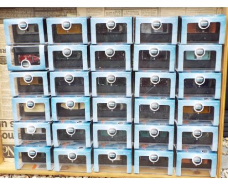 Oxford Automobile Company - 30 diecast 1:76 scale model motor vehicles, mint in original plastic cases with card sleeves - Es