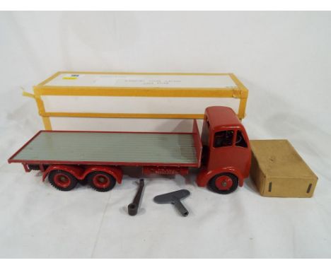 Shackleton Models - a Shackleton Models Foden flat bed truck in red with grey flat bed including construction keys, model app