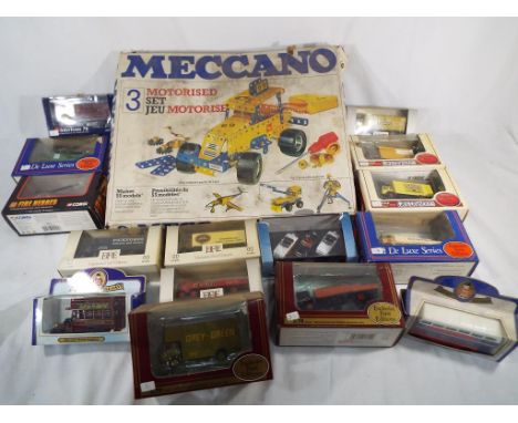 A good mixed lot of diecast model motor vehicles to include Oxford Automobile Company, EFE 00 scale diecast, exclusive First 