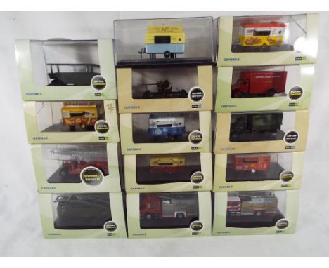 Oxford Diecast -  14 diecast model motor vehicles from the Oxford Military and Oxford Commercials ranges all models in 1:76 s