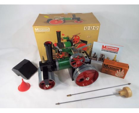 Mamod - a Steam Roller # SR1a with accessories, excellent in excellent original box with inner packing piece - Est £60 - £80